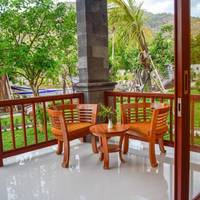 Studio with Garden View