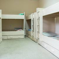 Кровать в общем номере