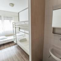 Basic Triple Room with Shared Bathroom