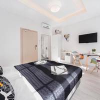 Deluxe Double or Twin Room with City View