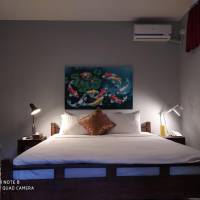 One-Bedroom Garden House  with Free One Time Use - Standing Paddle for One Hour