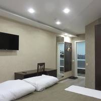 Comfort Double or Twin Room with Bathroom