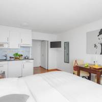 Apartment (2 Adults)