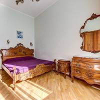 Three-Bedroom Apartment - Ulitsa Malaya Morskaya 19