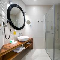 Classic Single Room with Courtyard View