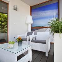 Classic Double Room with Terrace and Courtyard View