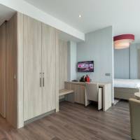 Family Room XL with Bunk Bed