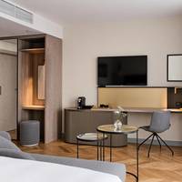 Premium Room with Studio Lounge Access