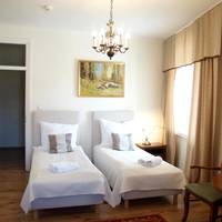 Double or Twin Room (23)