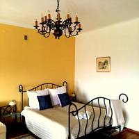 Double Room (30)