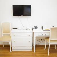 Double or Twin Room (32)