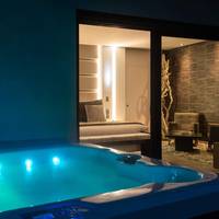 Deluxe Double Room with Outdoor Hot Tub