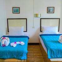 Twin Room with Private Bathroom
