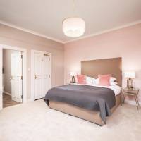 Luxury King Room