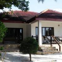 Deluxe Bungalow with Garden View