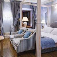 Deluxe Double or Single Room