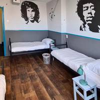 Basic Triple Room with Shared Bathroom