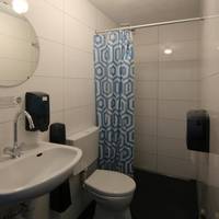 Single Bed in Mixed Dormitory Room