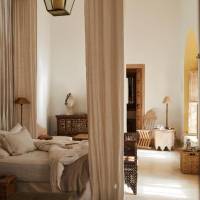 White Suite