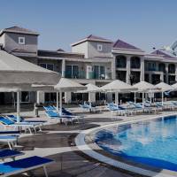 Deluxe Double Room with Pool View
