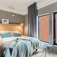 Superior Three-Bedroom Apartment For Five