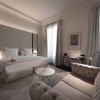 Premium Deluxe Room