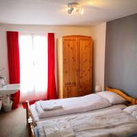 Double or Twin Room with Shared Bathroom