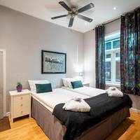 Deluxe Four Bedroom Apartment