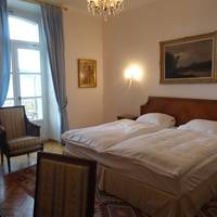 Standard Double Room with Lake View