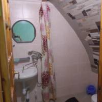 Economy Twin Room with Shared Bathroom