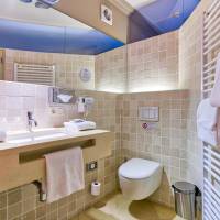 Marvelous Room with Spa Bath
