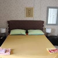 Double Room with Balcony and Shared Bathroom (2 Adults + 1 Child)