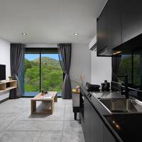 Jungle One-Bedroom Suite
