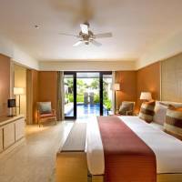 Conrad Pool King Suite