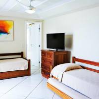 Deluxe Family Suite