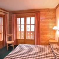 Two-Bedroom Apartment (8 Adults)