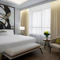King Bed Room - City View