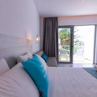 Double Room with Pool View