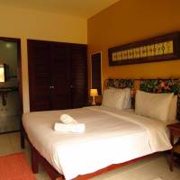 Suite with Pool View