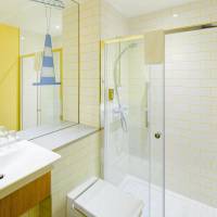 Double Queen Room