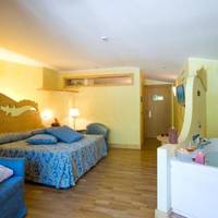 Junior Suite with Balcony