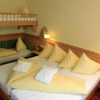 Quadruple Room with Mountain View
