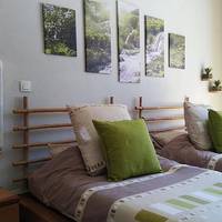 Standard Twin Room with Garden View