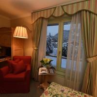Deluxe Double Room with Mountain View