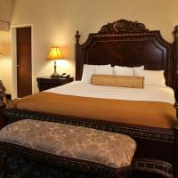 Gatsby King Room with Whirlpool