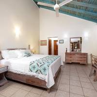 Upper Reef House