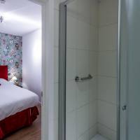 Small Single Room for Double use