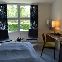 Standard Double Room with 1 Double Bed and Walk-In Shower - Non-Smoking