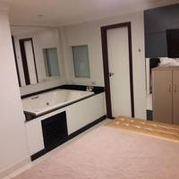 Deluxe Suite with Spa Bath