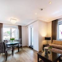 Apartment with Street View